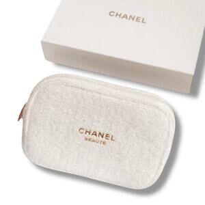 Chanel Beaute Winter White & Gold Tweed Cosmetic Pouch - New In Box